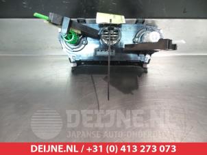 Hyundai I20 Heater control panel O305591 photo 2