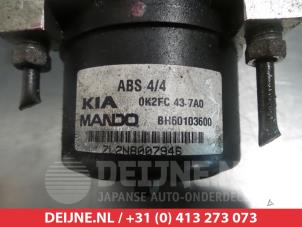 Kia Carens ABS Pumpe O337807 foto 3