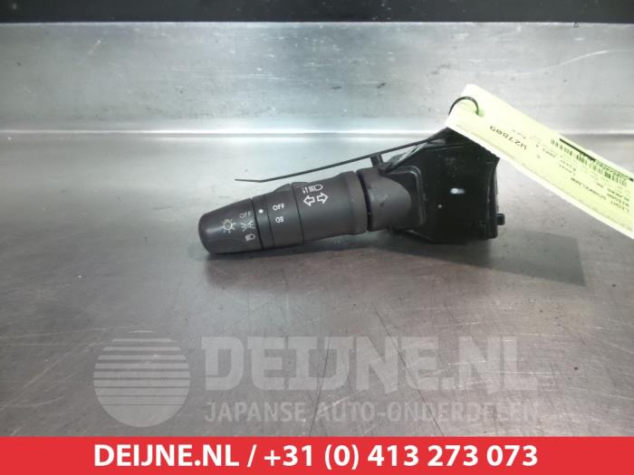 Nissan Almera Licht Schakelaar O306751