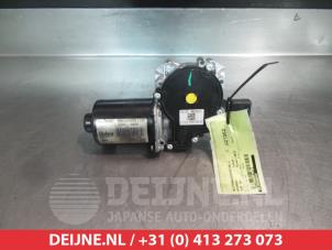 Hyundai I20 Scheibenwischermotor vorne O348598 foto 2
