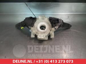 Nissan Terrano Steering column stalk O308518 photo 2