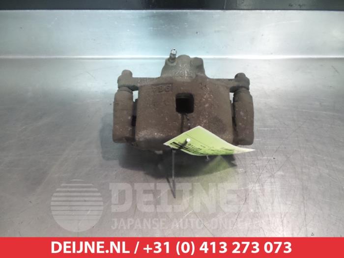 Daihatsu Gran Move Remklauw (Tang) rechts-voor O326691