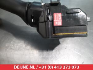 Toyota Yaris Ruitenwis Schakelaar O310523 foto 2