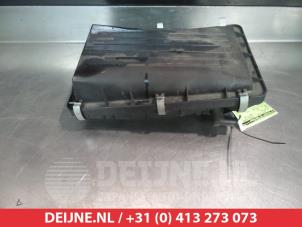 Gebruikte Luchtfilterhuis Nissan Micra (K11) 1.4 16V Prijs € 35,00 Margeregeling aangeboden door V.Deijne Jap.Auto-onderdelen BV