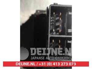 Toyota Prius Ruitenwis Schakelaar O310261 foto 4