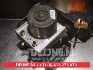 Suzuki Liana ABS Pomp O338321 foto 2