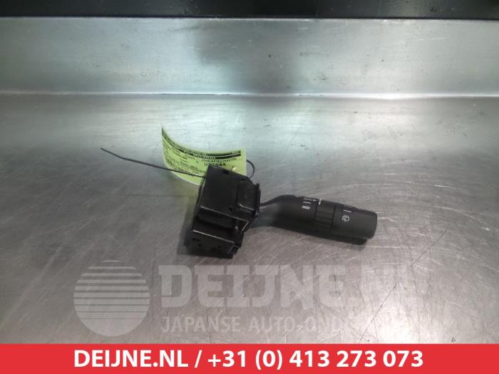 Mazda 3 Ruitenwis Schakelaar O309421