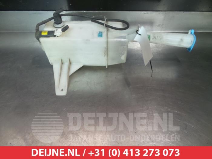 Chevrolet Epica Front windscreen washer reservoir O340347
