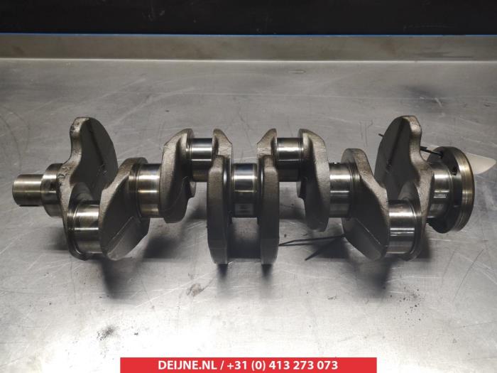 Nissan Primastar Crankshaft O352796