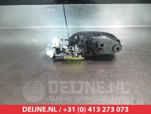 Honda Civic IMA Portiergreep 4Deurs links-achter O291907 foto 2