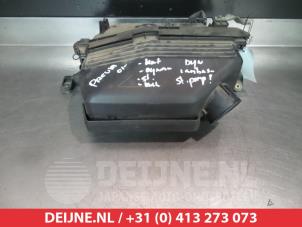Gebruikte Luchtfilterhuis Toyota Previa (R3) 2.4i 16V VVT-i Prijs € 35,00 Margeregeling aangeboden door V.Deijne Jap.Auto-onderdelen BV