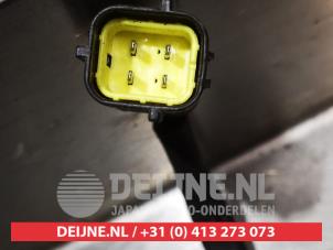 Lambda Sonde van een Hyundai Coupe 2.0i FX 16V 2000
