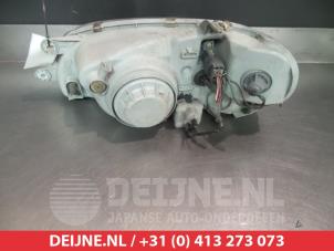 Kia Carnival Headlight, right O267127 photo 2