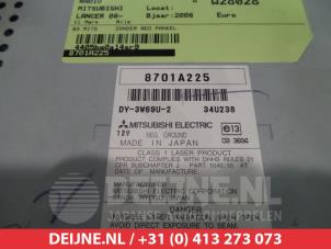 Mitsubishi Lancer Radio O313193 foto 3