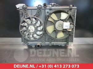 Mitsubishi Pajero Kühler O339846 foto 2