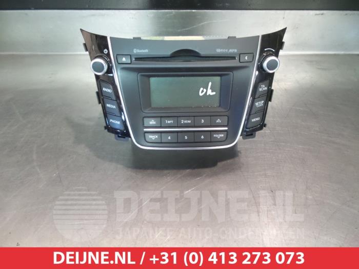Hyundai I30 Radio O312821