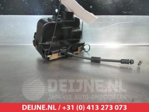 Suzuki Liana Deurslot Mechaniek 4Deurs links-achter O280470 foto 2