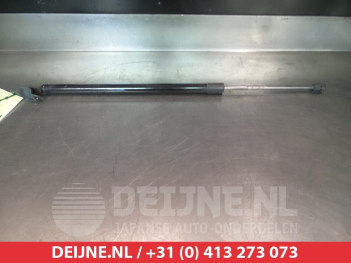 Hyundai I40 Gasdemper links-achter O293746