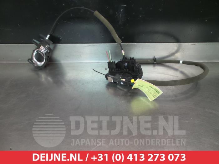 Nissan Note Türschlossmechanik 4-türig links vorne O279466