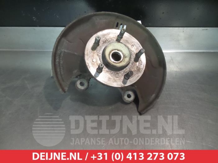 Daihatsu Terios Fusee rechts-voor O323960
