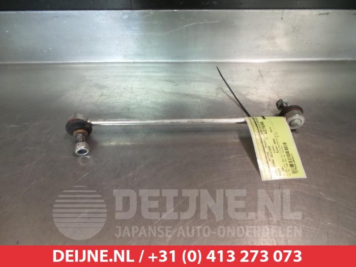Mazda 3 Anti-roll bar guide O329514