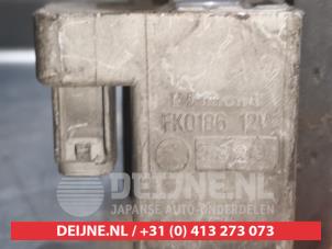 Subaru Forester Ignition coil O359723 photo 3