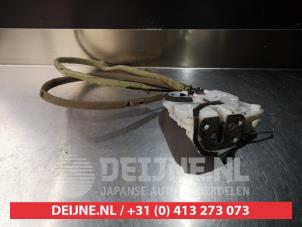 Mazda 2 Deurslot Mechaniek 2Deurs links O278998 foto 3