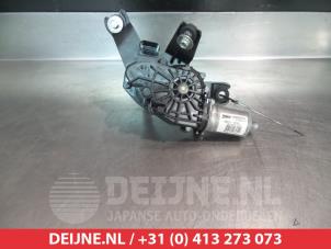 Kia Venga Scheibenwischermotor hinten O301129 foto 2
