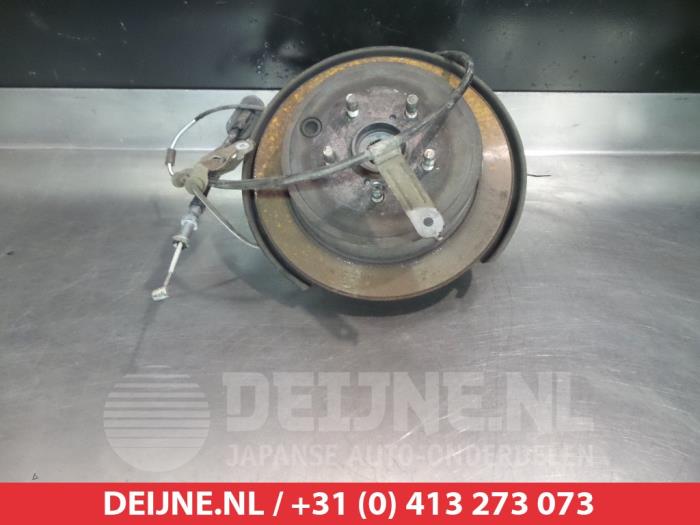Subaru Impreza Achsschenkel rechts hinten O382974