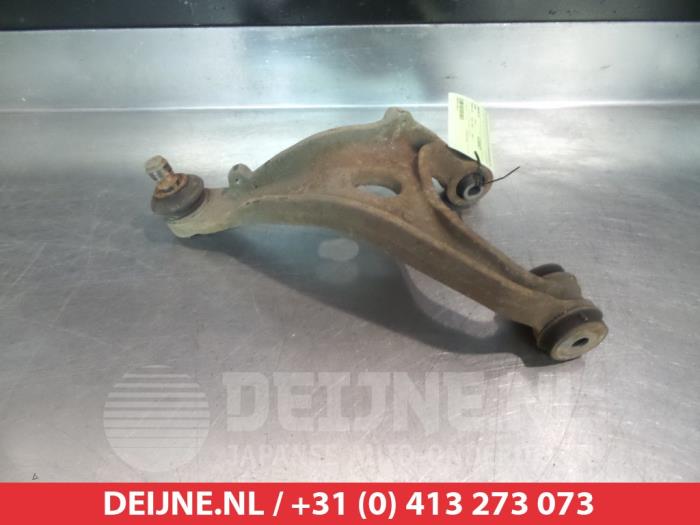 Subaru Impreza Querlenker rechts hinten O393824