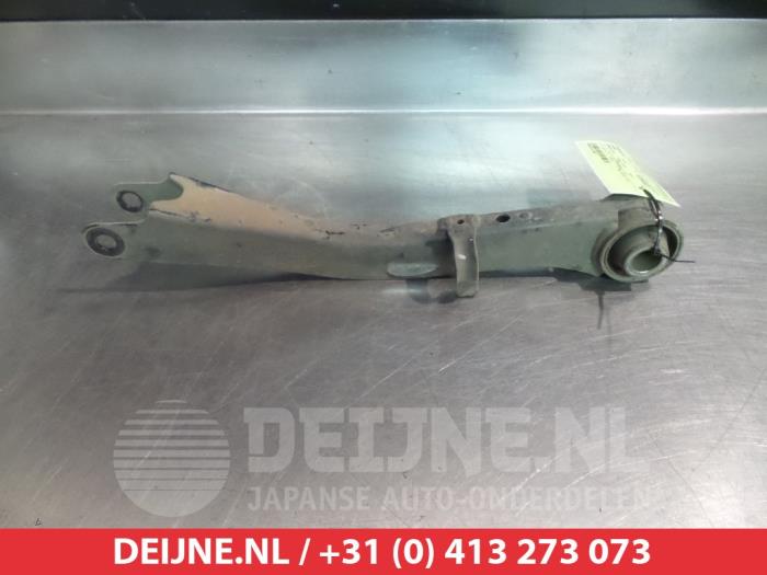 Subaru Impreza Querlenker rechts hinten O384314