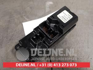 Mazda Premacy Multi-functional window switch O311426 photo 2