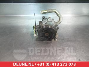 Gebruikte Servopomp Daihatsu Move (L9) 1.0 12V Prijs € 25,00 Margeregeling aangeboden door V.Deijne Jap.Auto-onderdelen BV