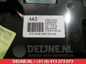Kia Rio Kachel Bedieningspaneel O305827 foto 3