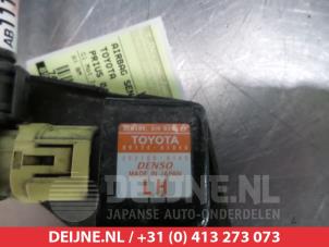 Toyota Prius Airbag sensor O334523 photo 2