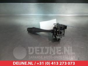Nissan Micra Ruitenwis Schakelaar O309668 foto 2