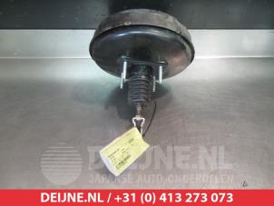 Toyota IQ Brake servo O336303 photo 2