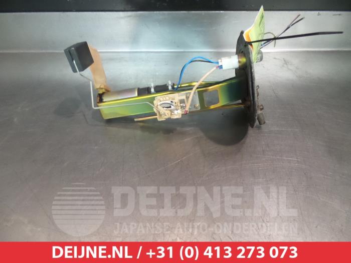 Gebruikte Tank element Pomp Suzuki Grand Vitara I (FT/GT/HT) 2.5 V6 24V Prijs € 35,00 Margeregeling aangeboden door V.Deijne Jap.Auto-onderdelen BV