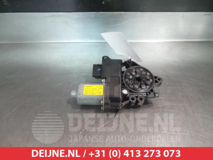 Hyundai I40 Raammotor Portier O292107