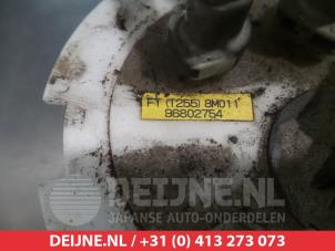 Chevrolet Aveo Electric fuel pump O353924 photo 2