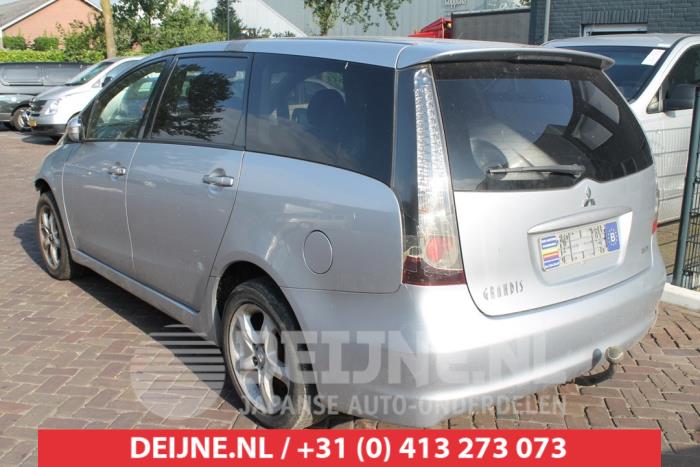 Mitsubishi Grandis Tür 4-türig links hinten O285487