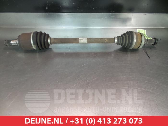 Hyundai Genesis Aandrijfas links-achter O374806