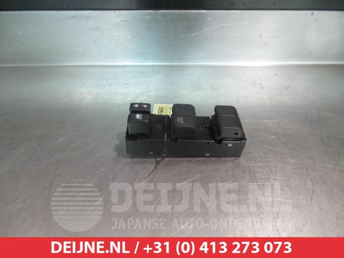 Nissan Note Kombischalter Fenster O311606