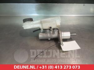 Gebruikte Hoofdremcilinder Mitsubishi Colt (Z2/Z3) 1.3 16V Prijs € 35,00 Margeregeling aangeboden door V.Deijne Jap.Auto-onderdelen BV