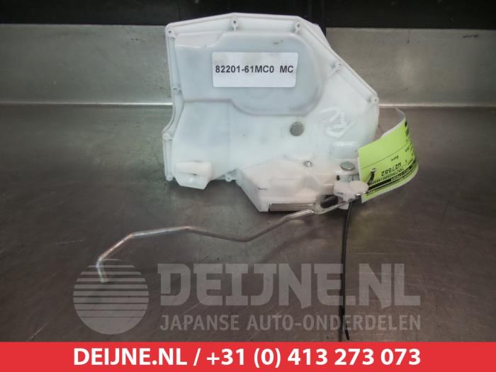 Suzuki SX-4 Deurslot Mechaniek 4Deurs rechts-voor O281179