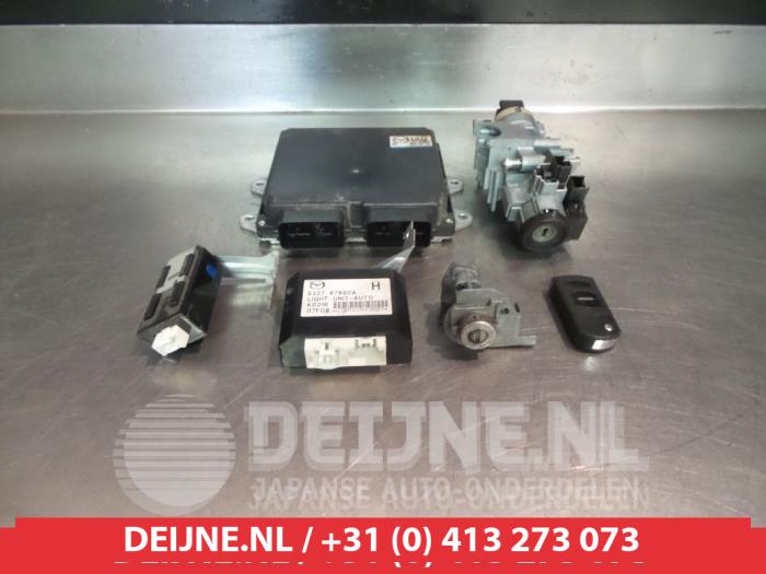 Mazda CX-7 Slotenset Cilinder (compleet) O277703