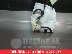 Suzuki Swift Deurslot Mechaniek 4Deurs rechts-achter O281793 foto 2
