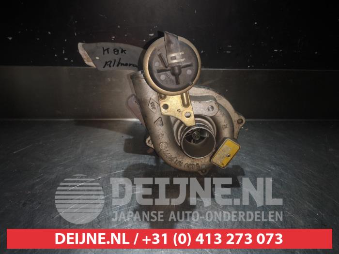Nissan Almera Turbo O365701