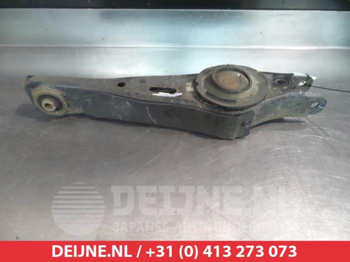 Kia Sorento Draagarm links-achter O383513