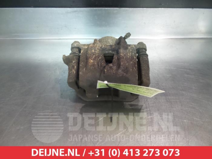 Toyota Previa Remklauw (Tang) rechts-achter O377303
